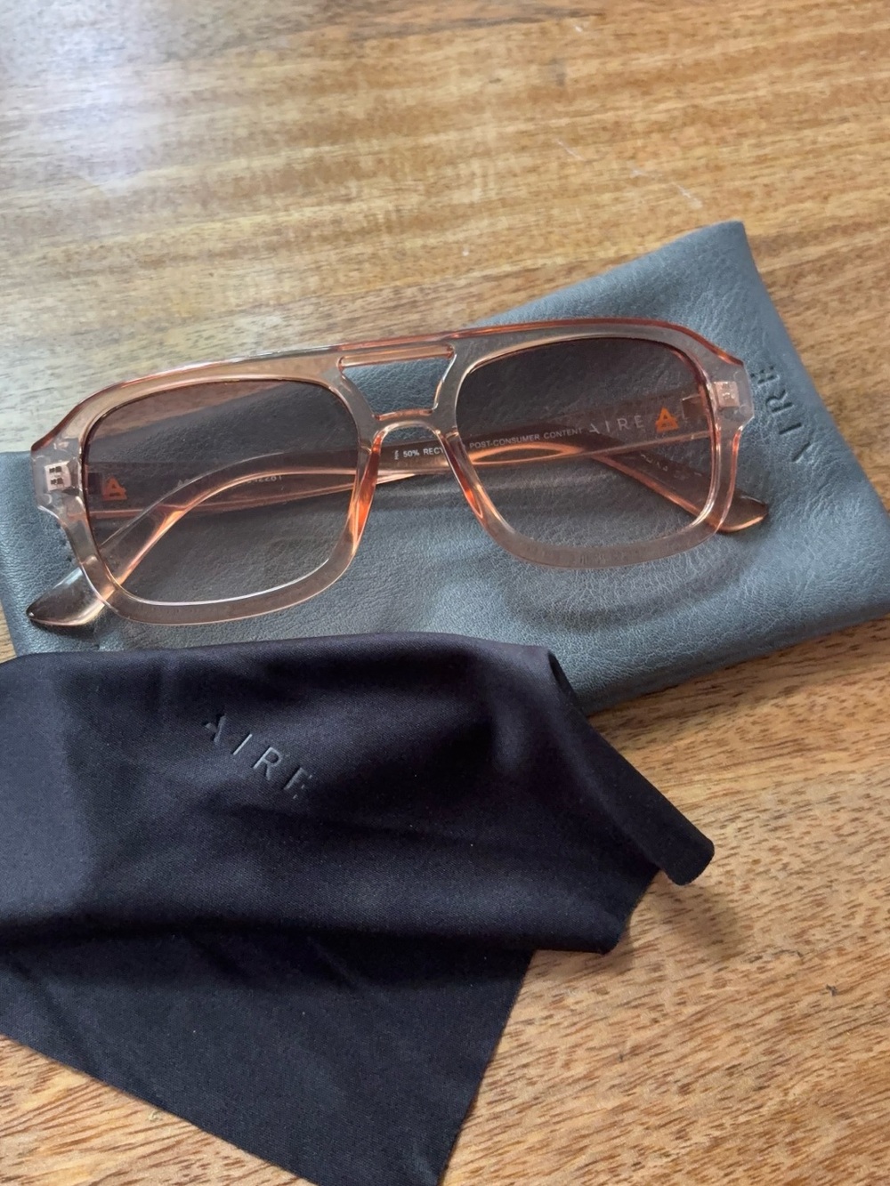 AIRE Aquarius Aviator Sunglasses in Antique Rose with carrying case and wipe - Picture 8 of 11